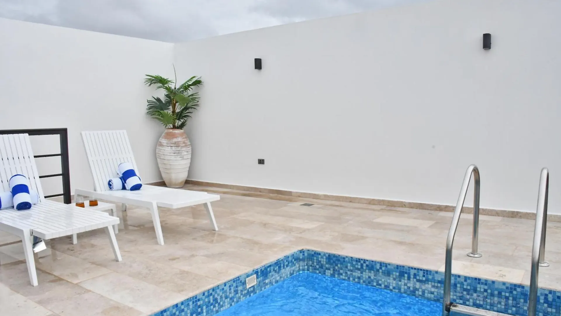 Menesse Tulum Luxury Apartments By Spot Rentals 0*,  Mexiko