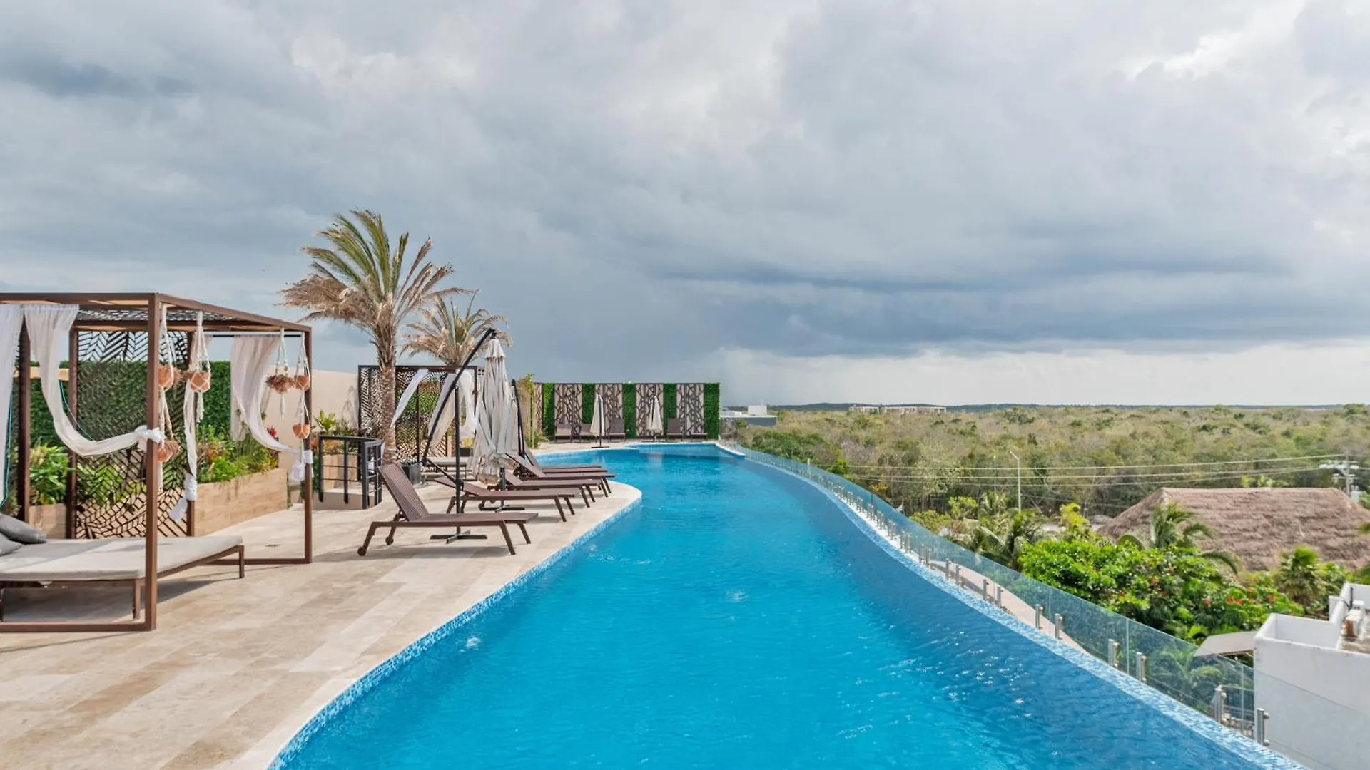Menesse Tulum Luxury Apartments By Spot Rentals Mexiko
